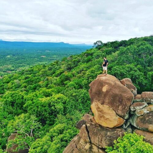 Le mont Iwol au pays bedik